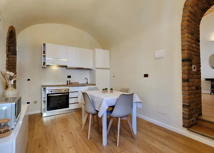 Classy Homes - C' Era Volta Apartament *