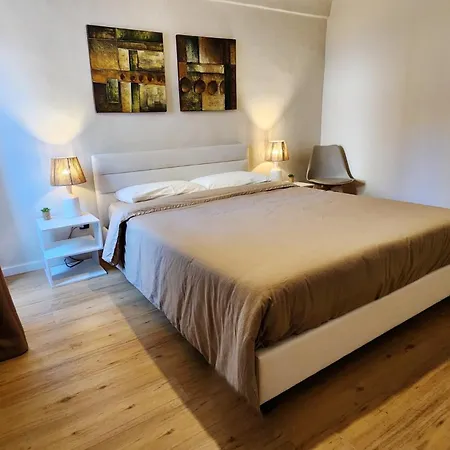 Classy Homes - C' Era Volta Apartment *